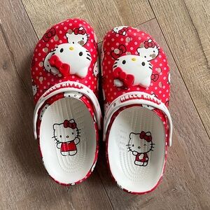 CROCS x Sanrio Red Hello Kitty Clogs